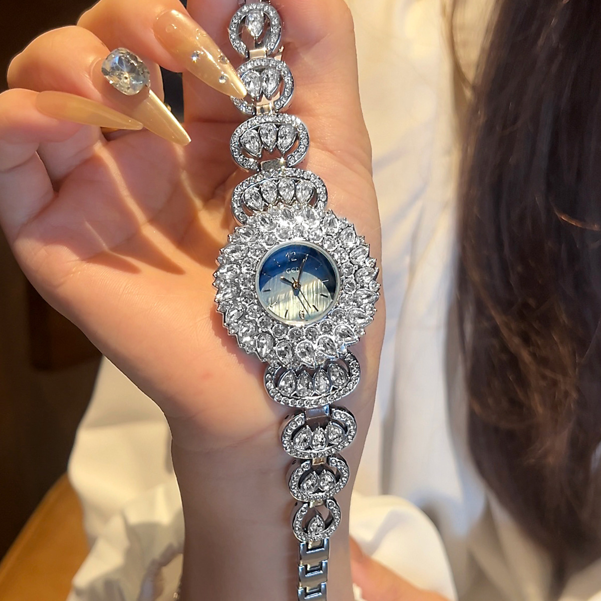 UTHAI CQ443 แฟชั่นหรูหราสร้อยข - Luxury Ceramic Watch บทวิจารณ์และราคา
